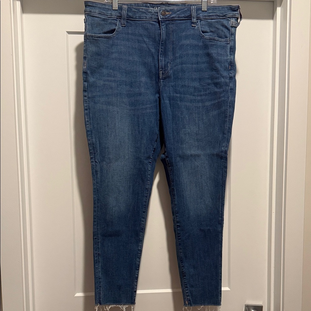 American Eagle Outfitters High Rise Jeans - Blue